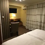 Podzamcze Hotel