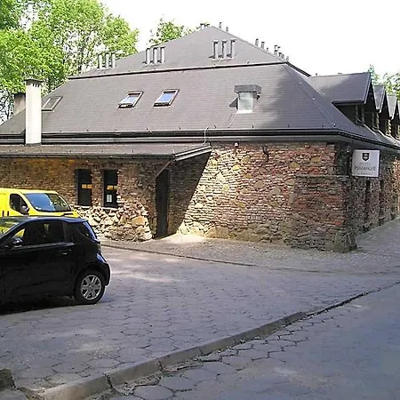 Szálloda Podzamcze 3*