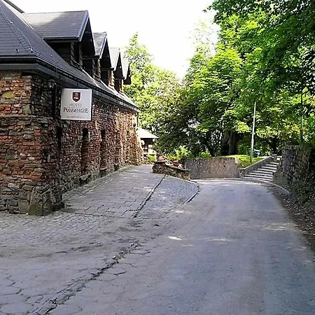 Szálloda Podzamcze 3*