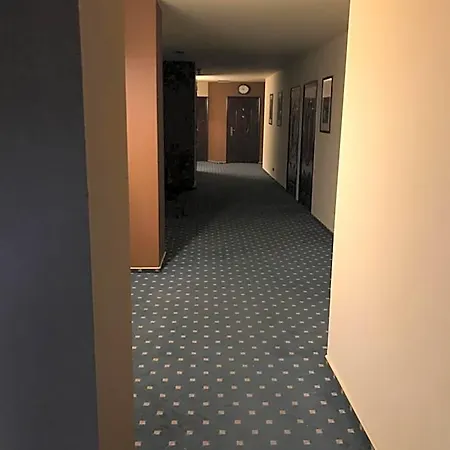 Szálloda Podzamcze 3*
