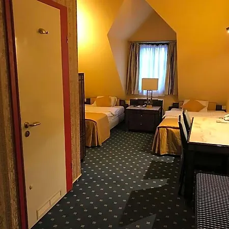 Podzamcze 3* Tarnów