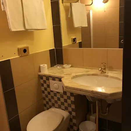 波德扎克酒店 3* Tarnów