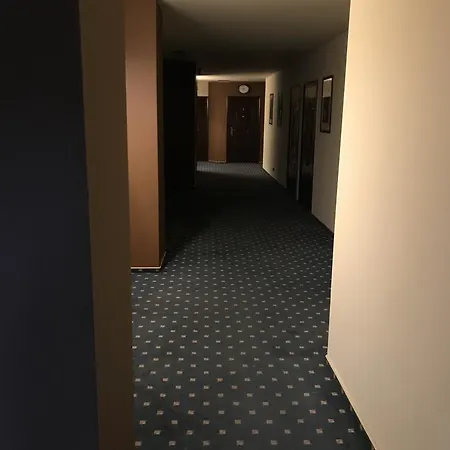 波德扎克酒店 Tarnów