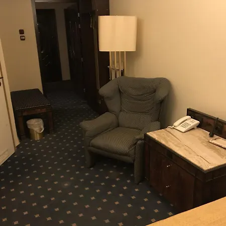 酒店 波德扎克酒店 3*