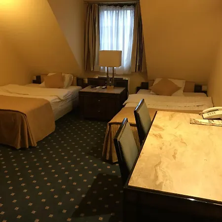 波德扎克酒店 Tarnów