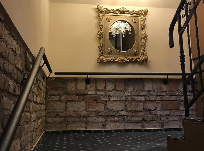 מלון Podzamcze טארנאו