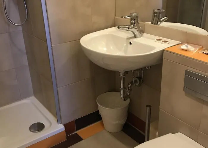 מלון Podzamcze 3*